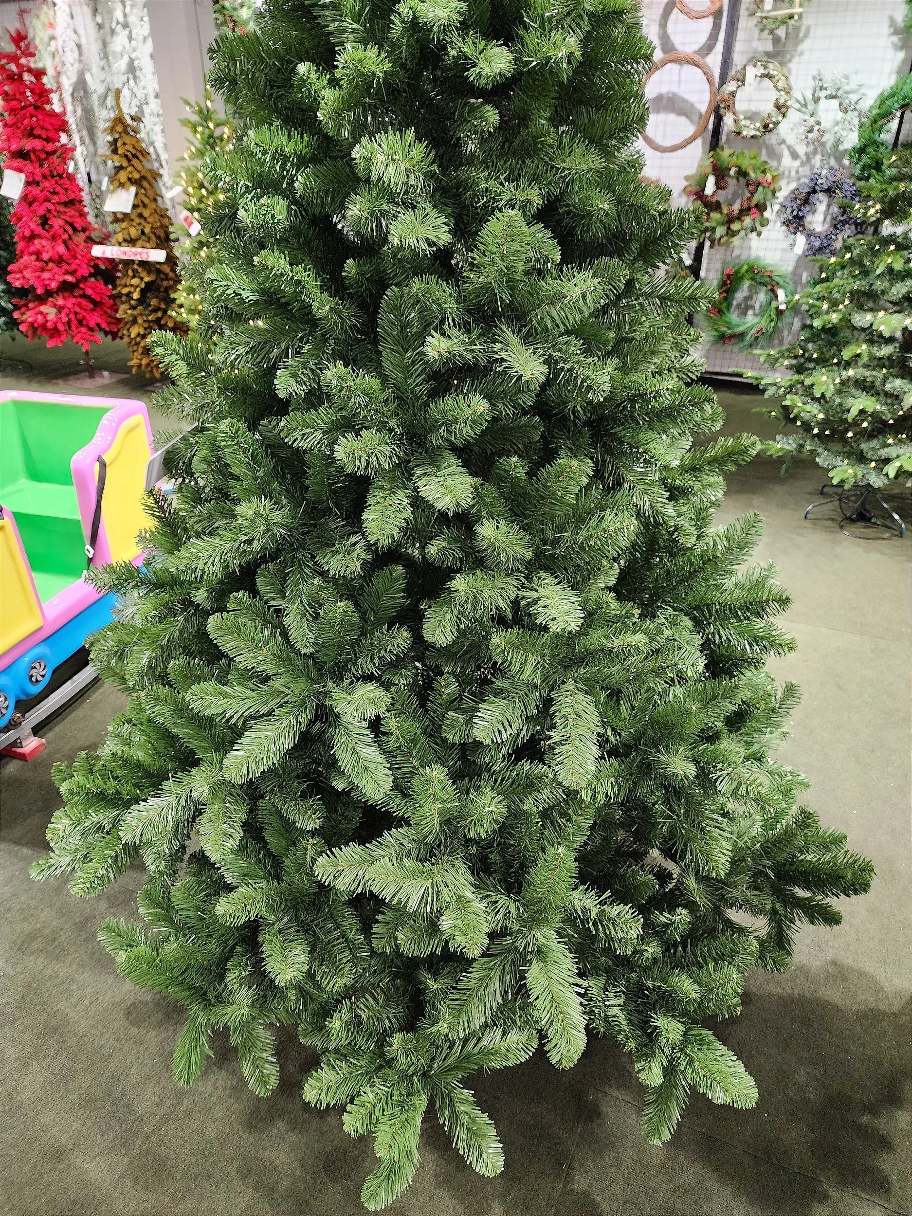 Árvore de Natal Tradicional Imperial Max 2,10m 936 Galhos + 500 Leds de brinde