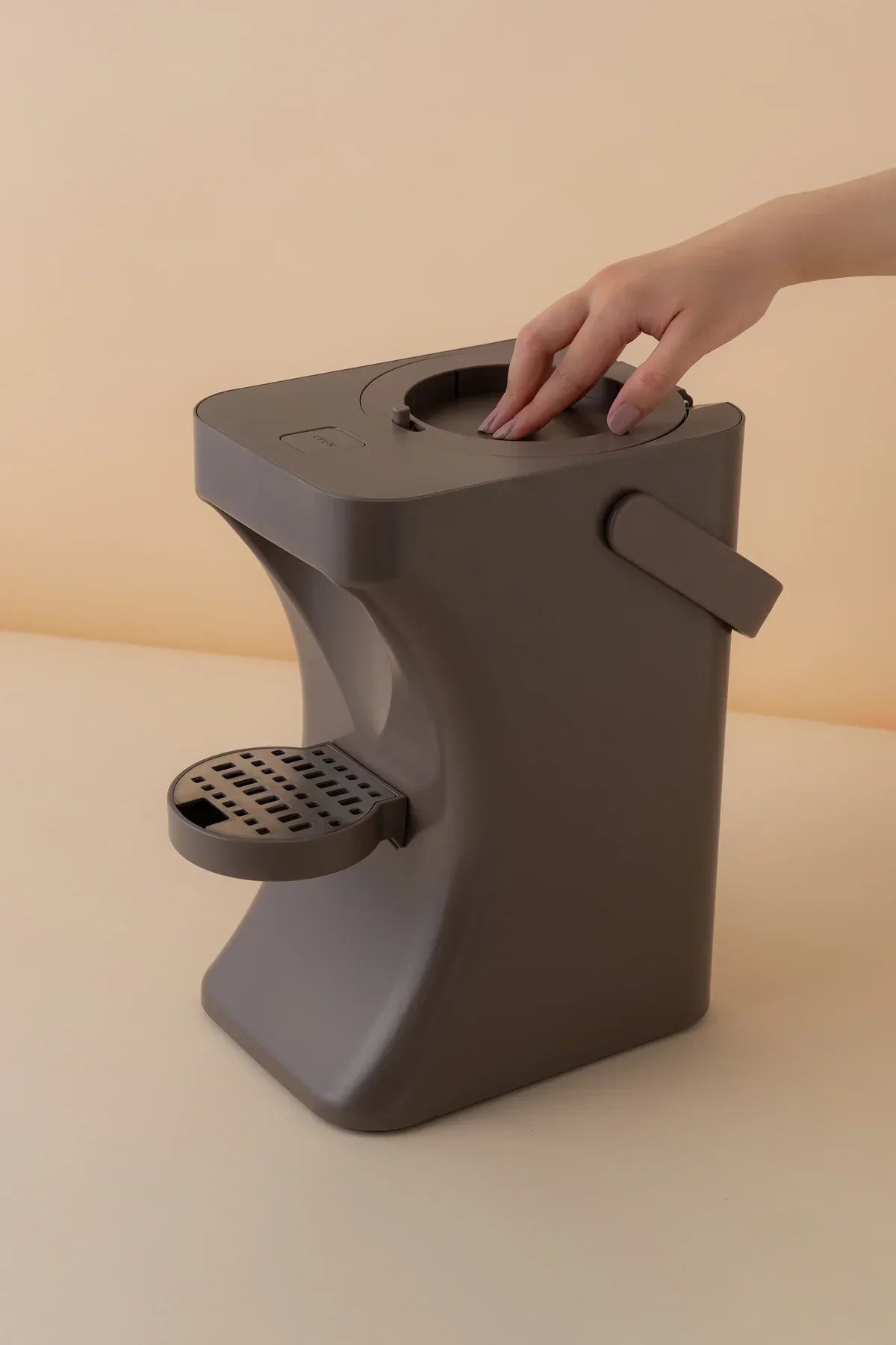 Garrafa ThermaLux® + BRINDE: Conjunto 4 Xícaras