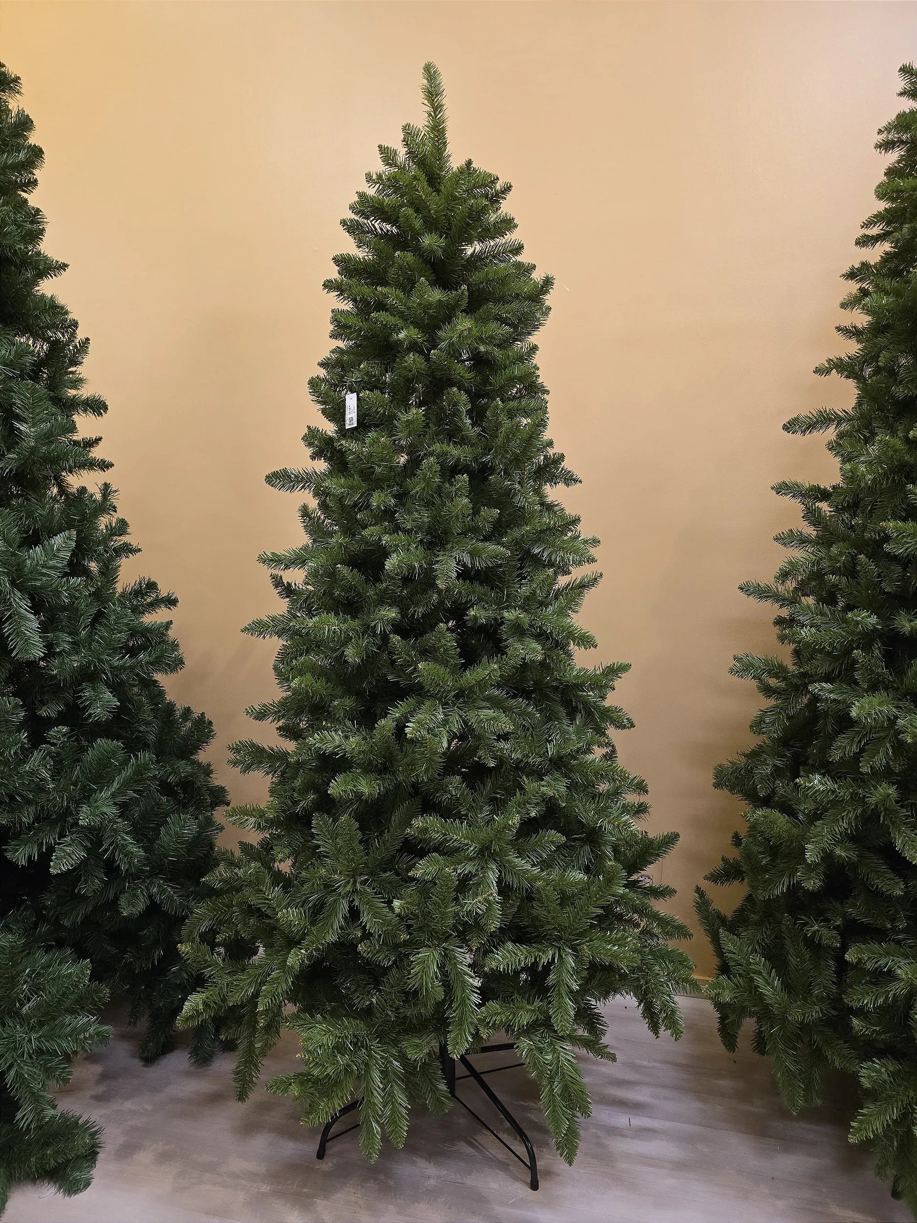 Árvore de Natal Slim Bryant 2,40m 1576 Galhos + 500 Leds de brinde